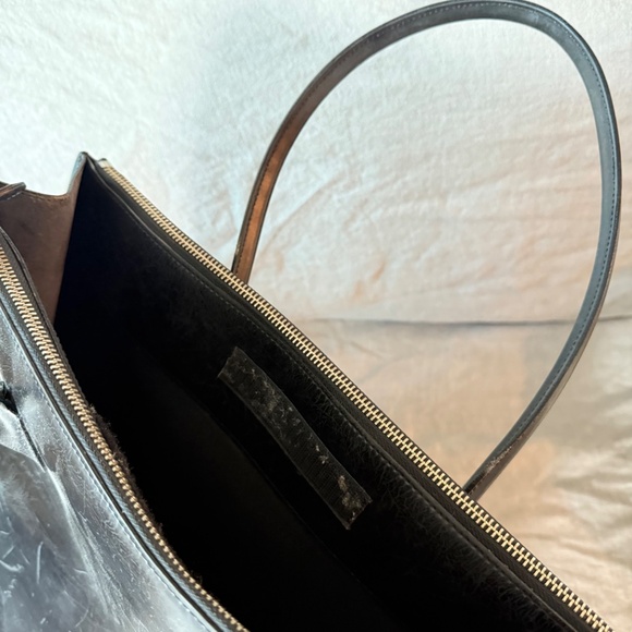 VINTAGE JEAN PAUL GUALTIER OVERSIZED LEATHER TOTE from PARIS - Picture 4 of 8